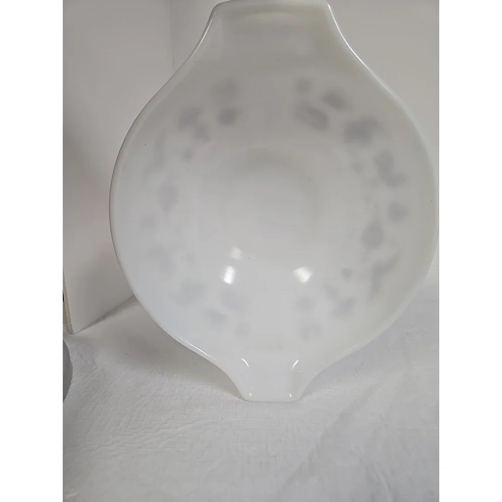 Vintage Pyrex Early American #443 Cinderella‎ Mixing Bowl 2.5 Qt White Brown